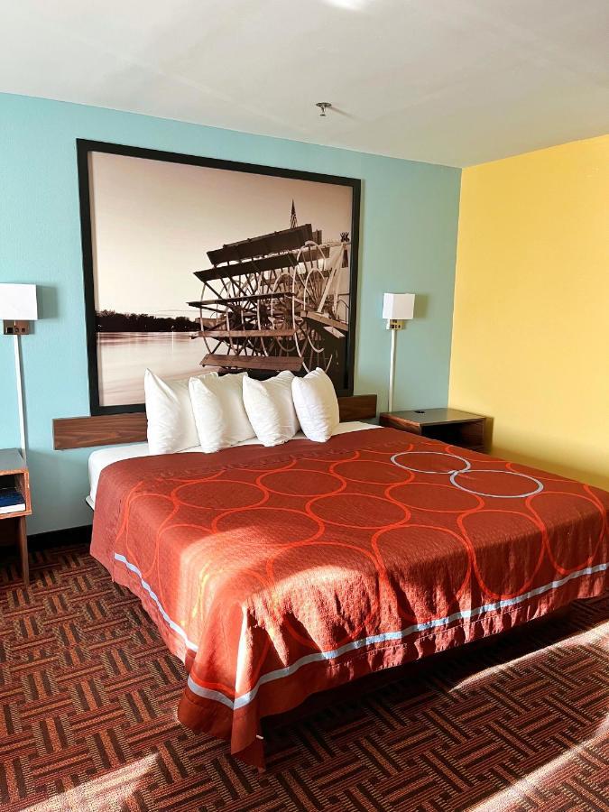 Super 8 By Wyndham Peoria Motel Екстериор снимка