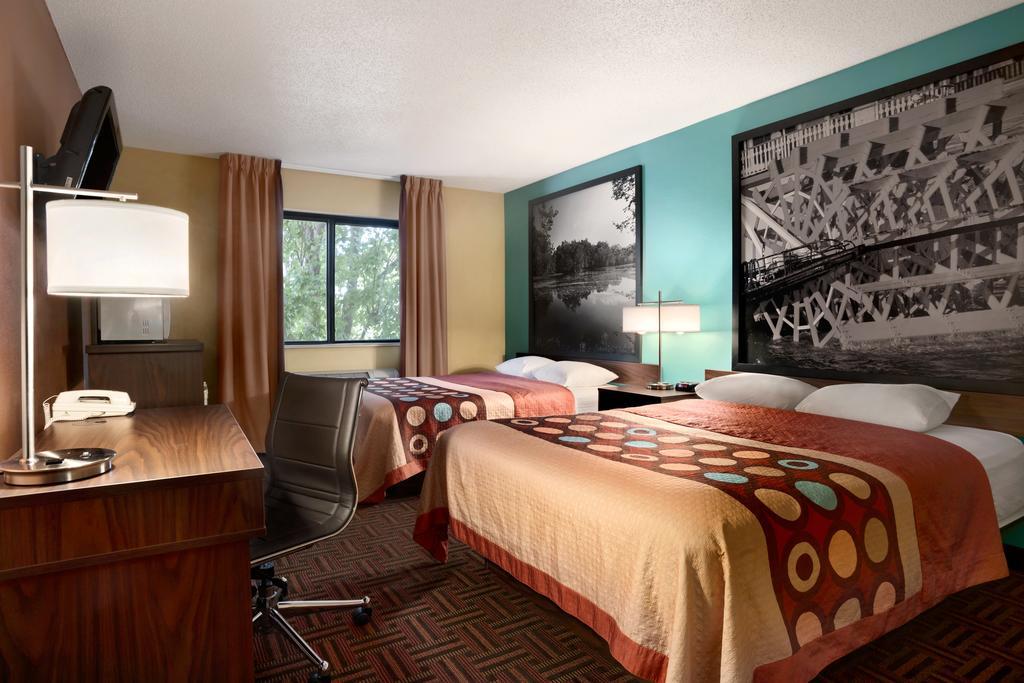 Super 8 By Wyndham Peoria Motel Екстериор снимка